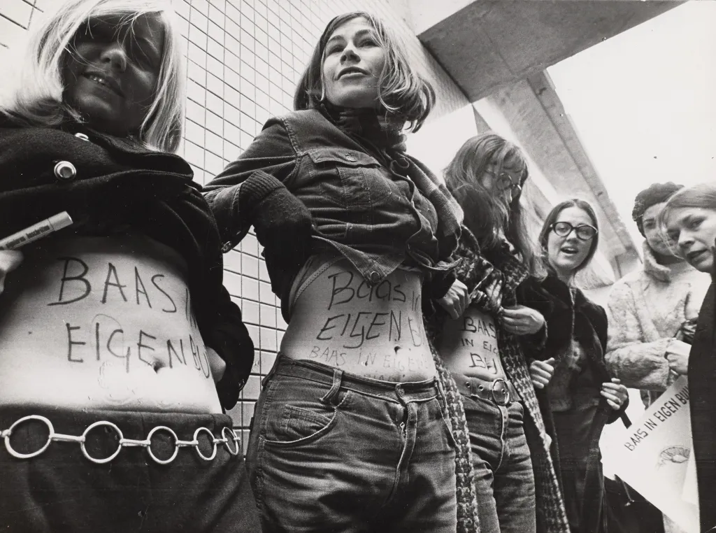 Baas in eigen buik actie door de Dolle Mina's